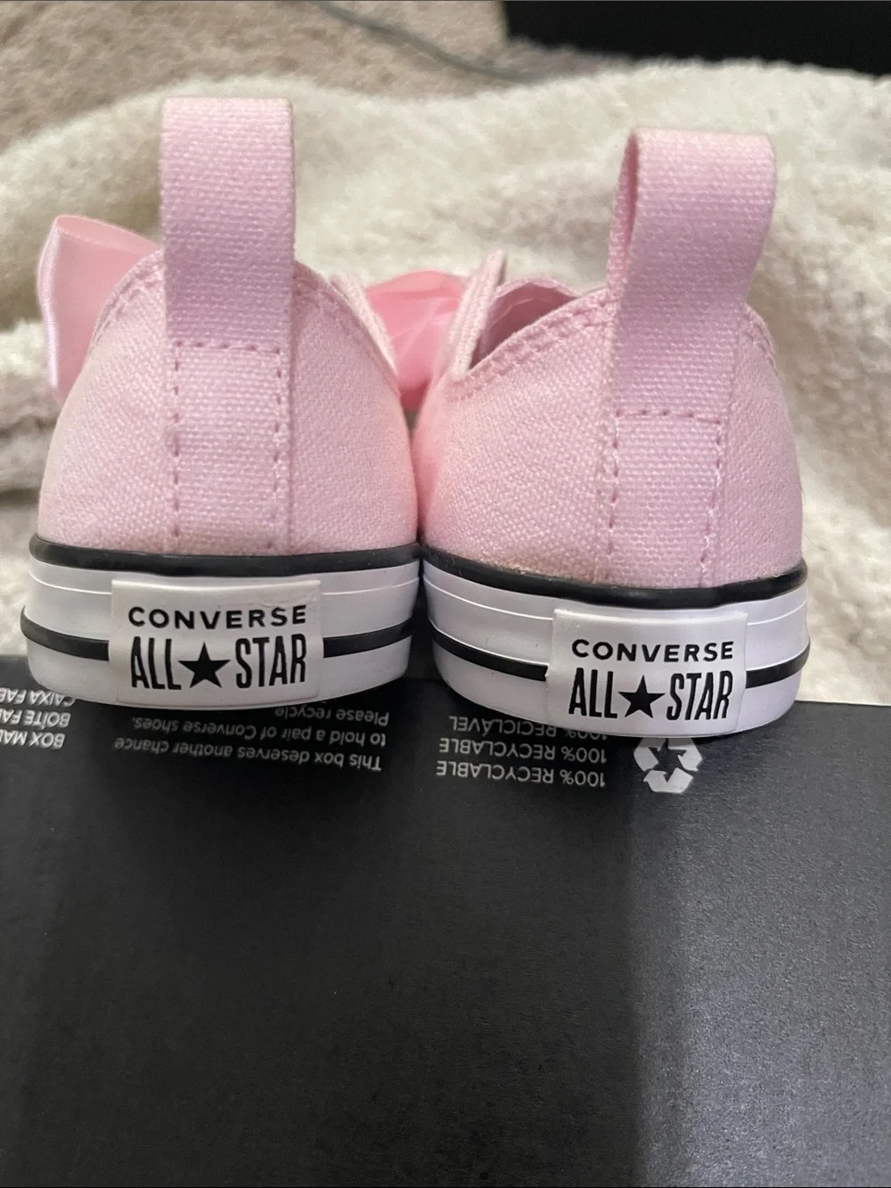 NEW- Converse - 7c or 8c